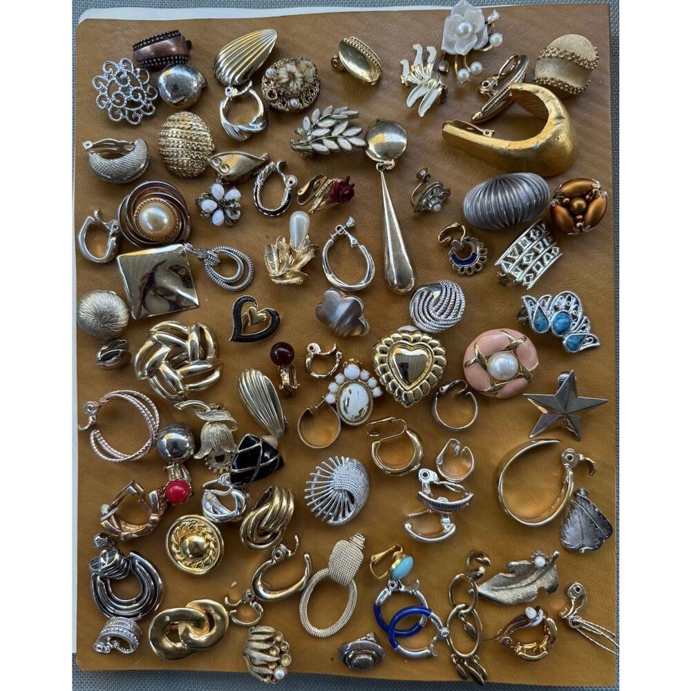 VTG Lot 79 SINGLE Clip-On Gold Tone Earrings Signed Escada Les Bernard Avon